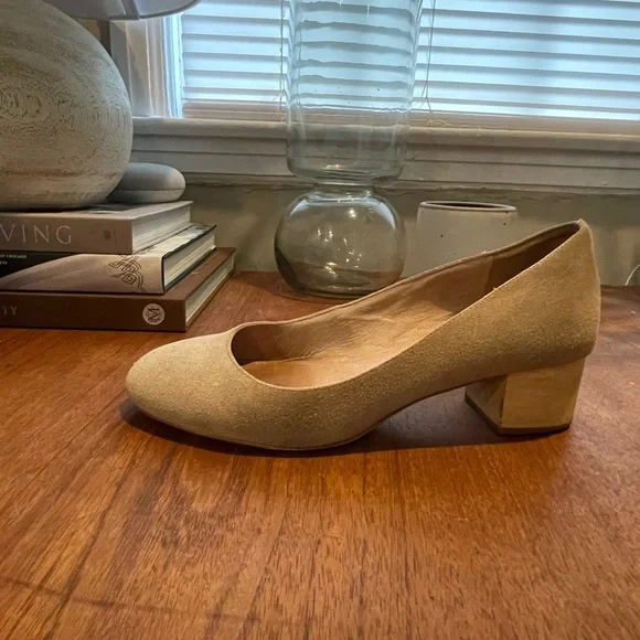 Madewell Tan Ella Pumps - Size 7.5 - Picture 4 of 7
